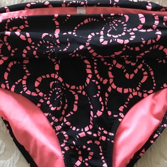 La Vie en Rose Bikini Bottom - Picture 5 of 5